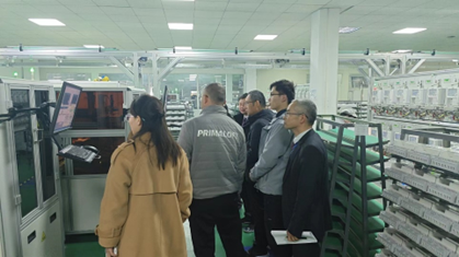 240302 河南電力局領導參觀生產車間新聞稿圖2