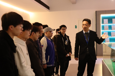 240328 嘉興大學訪問恒業(yè)電子新聞稿圖1